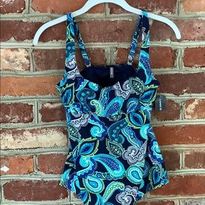 NWT- Tankini Swim Top by Lands End in Size 2